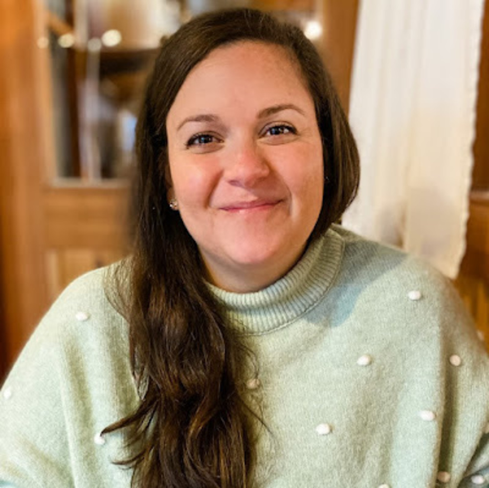 Meet your Posher, Camila